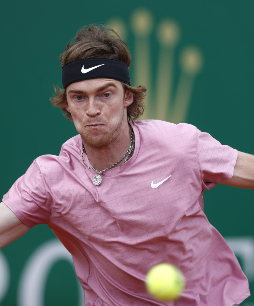 力与战斗精 力与战斗精